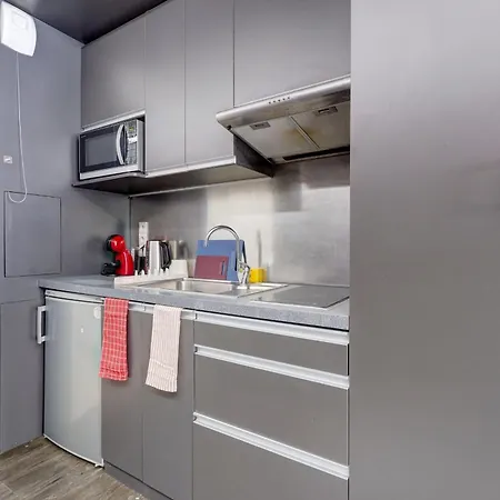 119 - Le Lokup - Wifi - Proche Tram Апартаменты