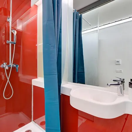 119 - Le Lokup - Wifi - Proche Tram Апартаменты Реймс