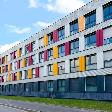 Apartment 119 - Le Lokup - Wifi - Proche Tram Reims