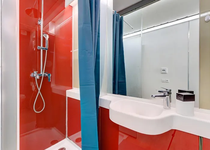 119 - Le Lokup - Wifi - Proche Tram Апартаменты Реймс