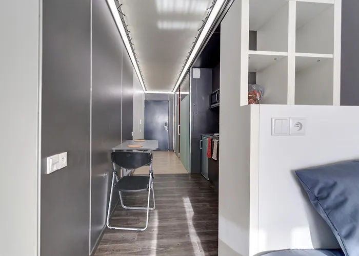 119 - Le Lokup - Wifi - Proche Tram Апартаменты Реймс