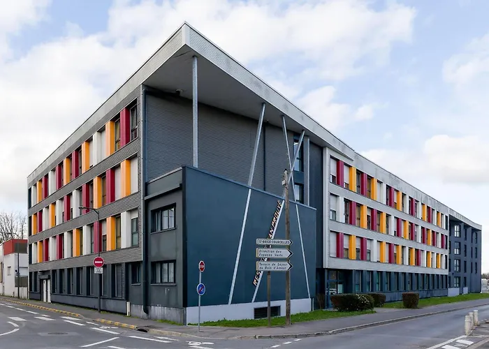 119 - Le Lokup - Wifi - Proche Tram Апартаменты *